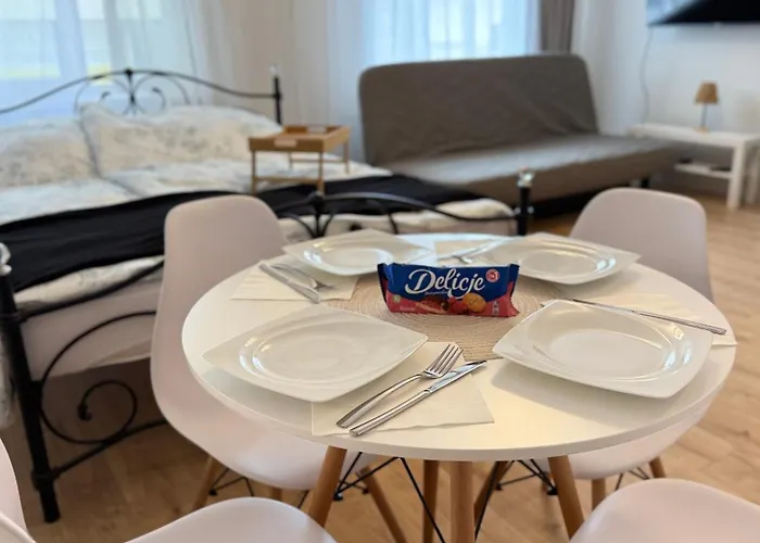 Apartment Strzalowa2a *